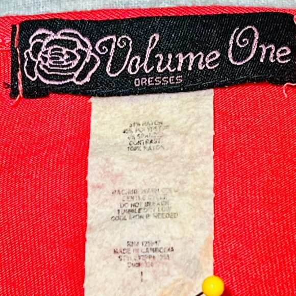 VOLUME ONE DRESSES Short Ruffled Bodice Chest Red Black L Reg Sleeveless Cotton - Picture 4 of 4